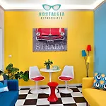 Nostalgia Retro Apartment