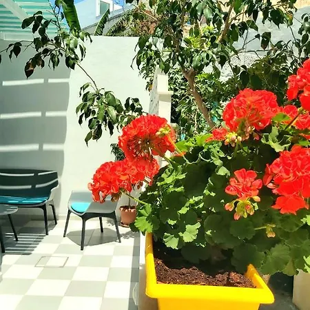 Nostalgia Retro * Naxos City