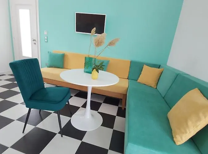 דירה Nostalgia Retro