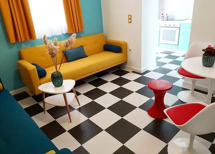 דירה Nostalgia Retro